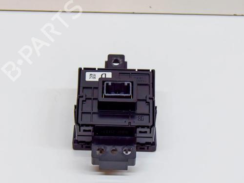 Switch TOYOTA bZ4X (_EAM1_) EV (YEAM15) | BP28560783I30