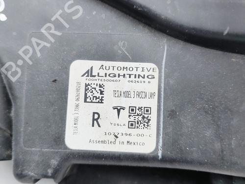 Right front fog light TESLA MODEL 3 (5YJ3) EV | BP36186604C31  - Image 10