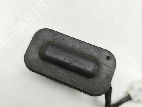 Switch MASERATI LEVANTE SUV (M161) 3.0 D Q4 | BP31859425I30 