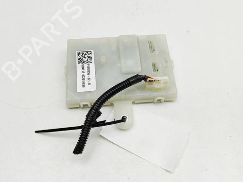 Used Electronic module Electronic module TESLA MODEL 3 (5YJ3) EV Performance AWD (462 hp) 33394543 33394543