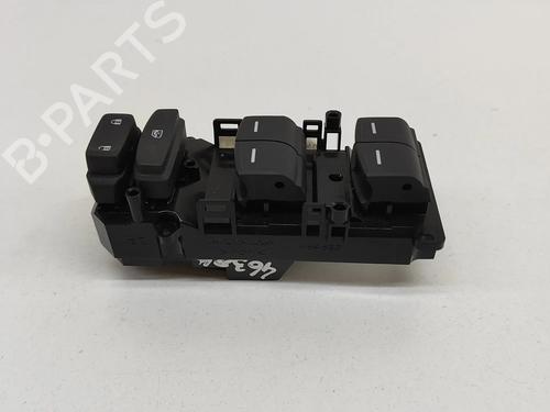 Used Right front window switch HONDA CIVIC X Hatchback (FC_, FK_) 2.0 Type-R (FK8) (320 hp) 20982046