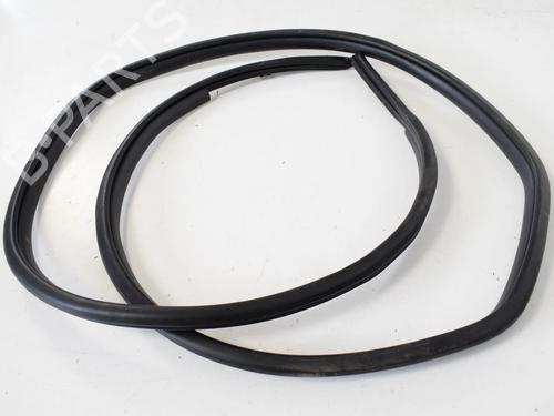 Used Rubber door seal TOYOTA PRIUS (_W5_) 1.8 Hybrid (ZVW50_, ZVW51_) (98 hp) 30258475