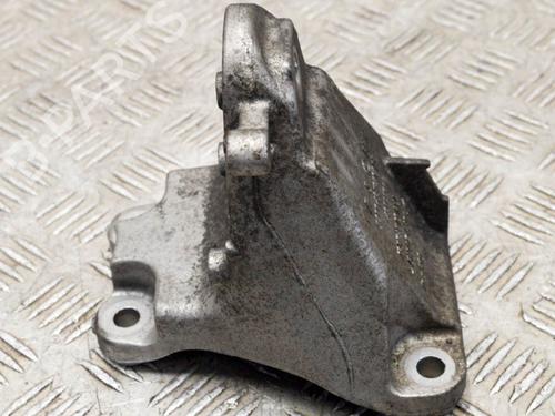 Support BMW 3 (F30, F80) 320 d | BP14645534C155