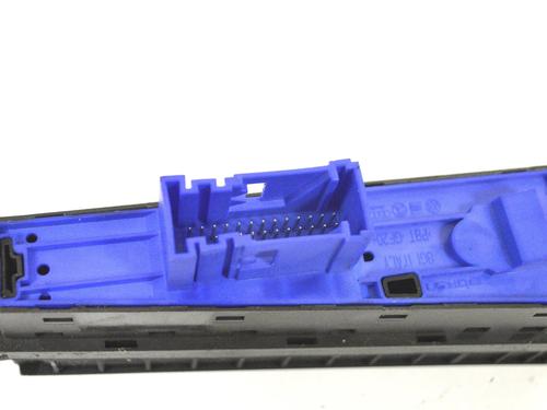 Switch VW PASSAT B7 Variant (365) 1.6 TDI | BP30223948I30