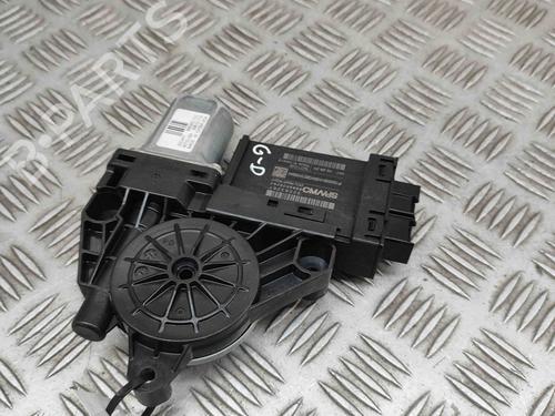 Rudehejsemotor bagstkærm højre VOLVO XC60 II (246) B5 Mild-Hybrid (250 hp) 27790749