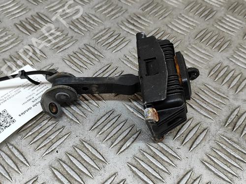 Used Hinge/Door check strap MERCEDES-BENZ VITO / MIXTO Van (W639) 113 CDI 4x4 (639.601, 639.603, 639.605) (136 hp) 27773879