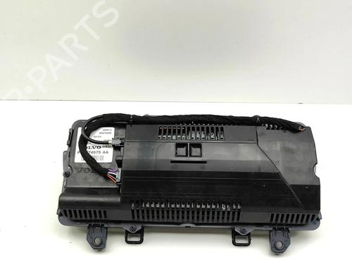 Instrument cluster VOLVO XC60 II (246) B4 Mild-Hybrid AWD | BP31192552C47