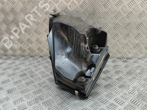 Used Air filter box Air filter box BMW 3 (G20, G80, G28) 330 e Plug-in-Hybrid (292 hp) 28433960 28433960