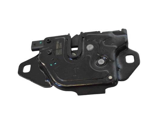 Zamek maski TESLA MODEL Y (5YJY) EV Performance All-wheel Drive | BP30250523C133 