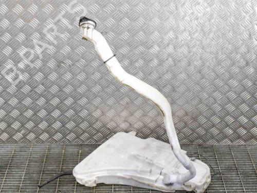 Used Windscreen washer tank BMW 5 (F10) 520 d (184 hp) 6754573