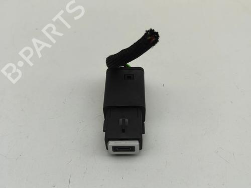 electronic-module-citroen-jumpy-iii-van-v_-2016-28438429 main image