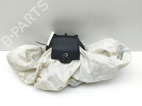 Used Driver airbag PEUGEOT 2008 II (UD_, US_, UY_, UJ_, UR_, UC_) e-2008 (UKZKXZ) (136 hp) 30131196