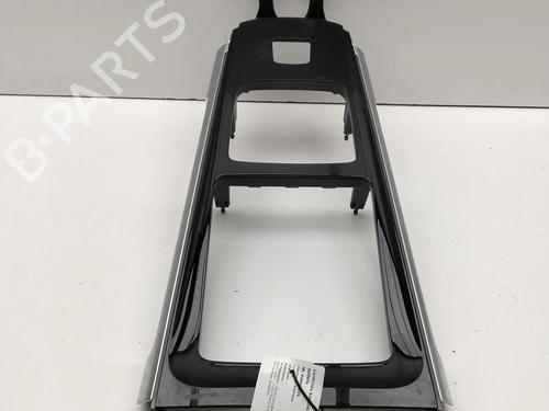 Middle console MERCEDES-BENZ EQB (X243) EQB 350 4-matic (243.612) | BP39687684I22 - Image 3