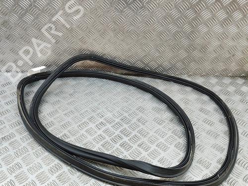 Used Rubber door seal Rubber door seal PORSCHE MACAN (95B) 3.0 S (340 hp) 36044234 36044234