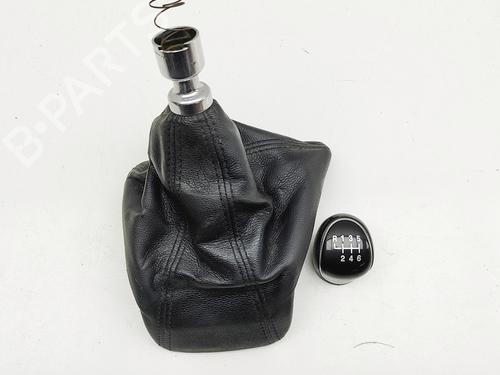 Used Shift knob FORD TRANSIT V363 Van (FCD, FDD) 2.0 EcoBlue RWD (130 hp) 30544750