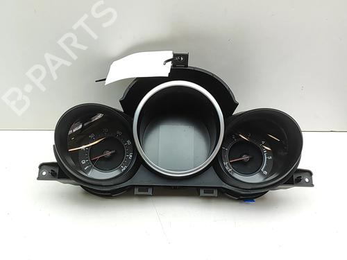 instrument-cluster-fiat-500x-334_-2014-33847274 main image