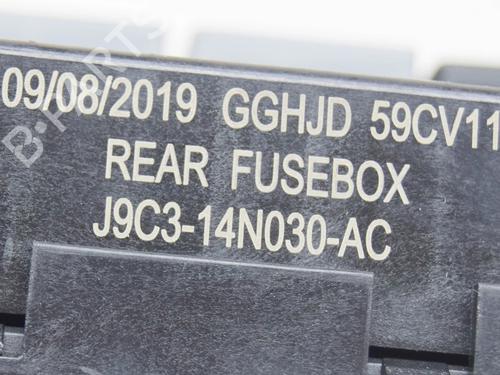 Fuse box JAGUAR E-PACE (X540) 2.0 D180 AWD | BP8837363E1