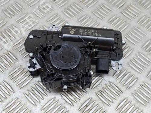 Used Electronic module Electronic module AUDI E-TRON (GEN) 50 quattro (313 hp) 28547896 28547896