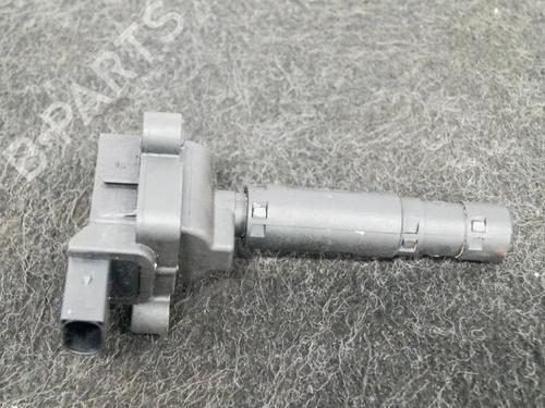 Used Ignition coil Ignition coil MERCEDES-BENZ C-CLASS (W203) C 180 Kompressor (203.046) (143 hp) 6724021 6724021