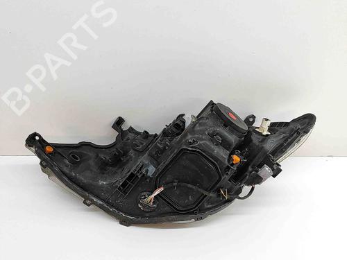 Right headlight TOYOTA AURIS (_E18_) 1.8 Hybrid (ZWE186_, ZWE186R) | BP29541878C29 