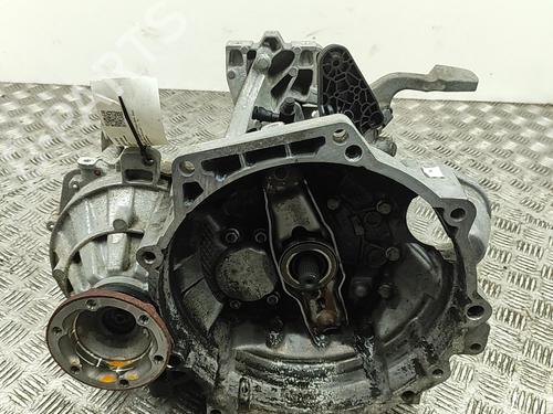 Used Gearbox VW CADDY IV Box Body/MPV (SAA, SAH) 2.0 TDI (102 hp) 31021221