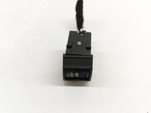 Used Switch NISSAN QASHQAI III (J12) 1.3 DIG-T All-wheel Drive (158 hp) 28556144