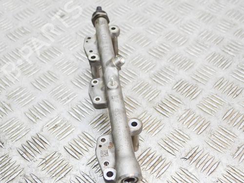 Used Injection rail BMW X4 (G02, F98) xDrive M40 i (354 hp) 27760334