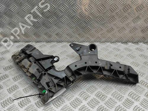 rear-bumper-bracket-volvo-v60-ii-225-2018-29459249 main image
