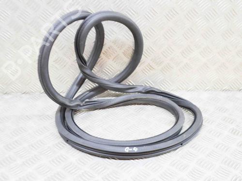 Rubber door seal PORSCHE CAYENNE (92A) 3.0 Diesel | BP15481045C142