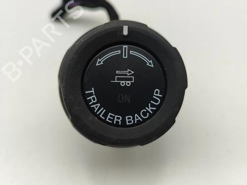 switch-ford-usa-f-150-crew-cab-pickup-2014-32421032 main image