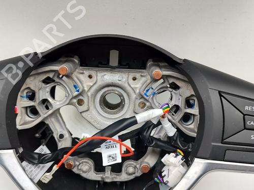 Steering wheel NISSAN JUKE (F16_) DIG-T 117 | BP27794420C49