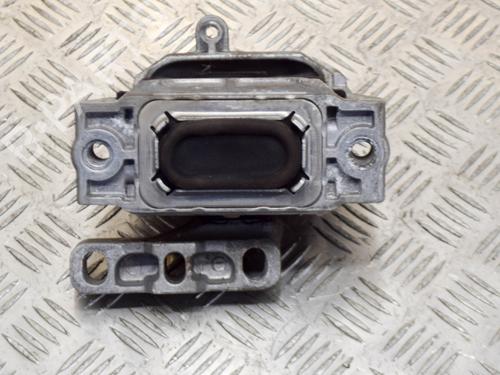 Used Engine mount VW SCIROCCO III (137, 138) 2.0 TDI (140 hp) 8352608