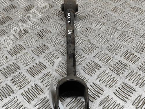 Used Right rear suspension arm TOYOTA COROLLA Estate (_E21_) 1.8 Hybrid (ZWE211) (98 hp) 28549390