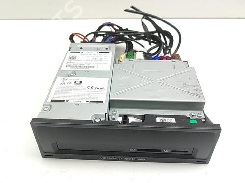 Used Electronic module VW TOUAREG (CR7, RC8) 3.0 eHybrid 4motion (381 hp) 31113070