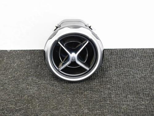 Used Air vent MERCEDES-BENZ GLA-CLASS (X156) GLA 200 (156.943) (156 hp) 20337860