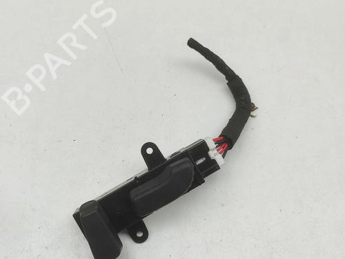 Used Switch Switch RENAULT ARKANA I (LCM_, LDN_) 1.6 E-TECH 145 (LDMU) (143 hp) 35727067 35727067
