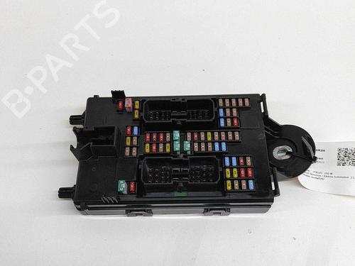 Used Fuse box VOLVO S60 III (224) T6 Twin Engine AWD (340 hp) 27776854