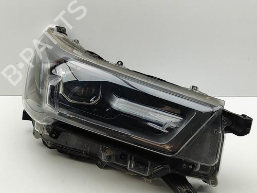 Scheinwerfer rechts für TOYOTA HILUX VIII Pickup (_N1_) 2.8 TD 4WD (GUN126) (204 hp) 27837120