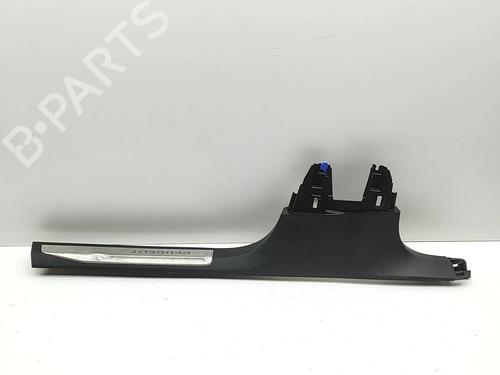 Used Step PEUGEOT 3008 II SUV (MC_, MR_, MJ_, M4_) Hybrid 180 (M4DGLU) (179 hp) 30178346