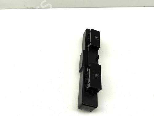 Switch PORSCHE TAYCAN Cross Turismo (Y1B) 4S Performance Battery Plus (Y1BDB1) | BP31762768I30