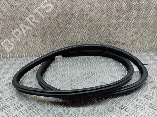 Rubber door seal LAND ROVER RANGE ROVER VELAR (L560) 2.0 D240 SD4 4x4 | BP16945180C142