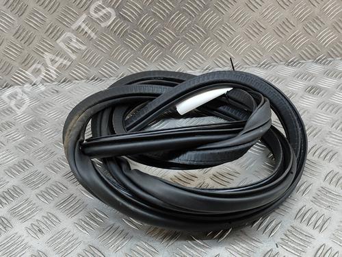 Rubber door seal VOLVO XC40 (536) Recharge AWD | BP28552510C142 
