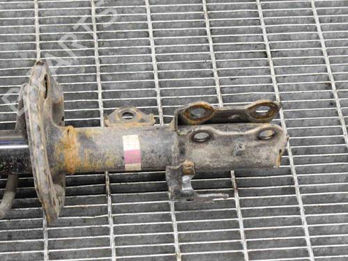 Right front shock absorber TOYOTA AURIS Estate (_E18_) 1.8 Hybrid (ZWE186_, ZWE186R, ZWE186H) | BP6746760M17 