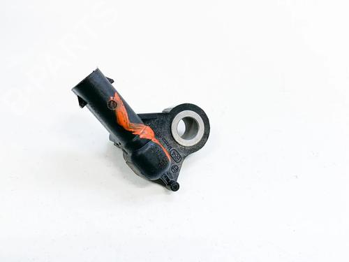 Used Electronic sensor Electronic sensor TESLA MODEL X (5YJX) P90D AWD (772 hp) 8833793 8833793