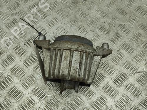 engine-mount-mercedes-benz-cls-c218-2011-2012-2013-2014-2015-2016-2017-33382965 main image