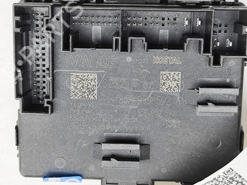Electronic module AUDI Q5 (GUB) 2.0 TDI quattro | BP33732013M83 - Image 6