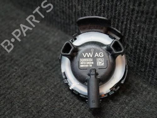 electronic-sensor-vw-passat-b8-variant-3g5-cb5-20-tdi-3q0959354-2014-6726135 main image