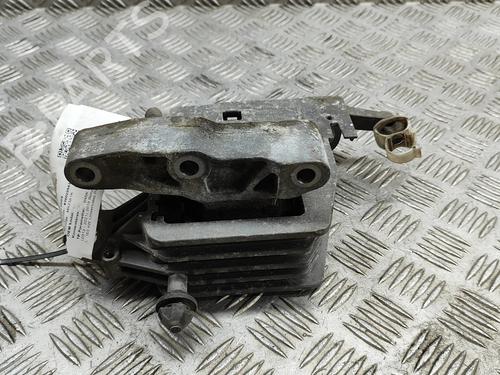 Used Engine mount BMW 2 Active Tourer (F45) 225 xe Plug-in-Hybrid (224 hp) 20144616