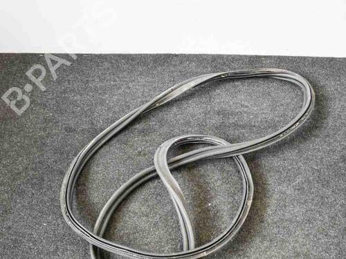 Used Rubber door seal SEAT LEON (5F1) 2.0 TDI (150 hp) 14663195