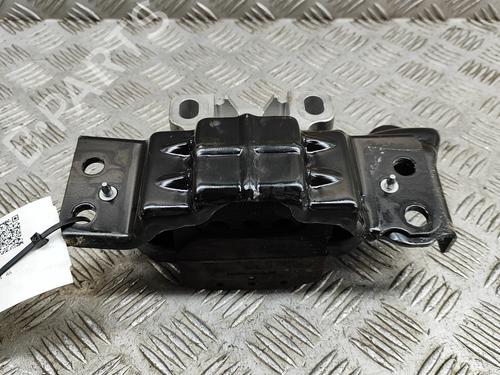 Used Engine mount VW T-CROSS (C11, D31) 1.0 TSi (116 hp) 30004711